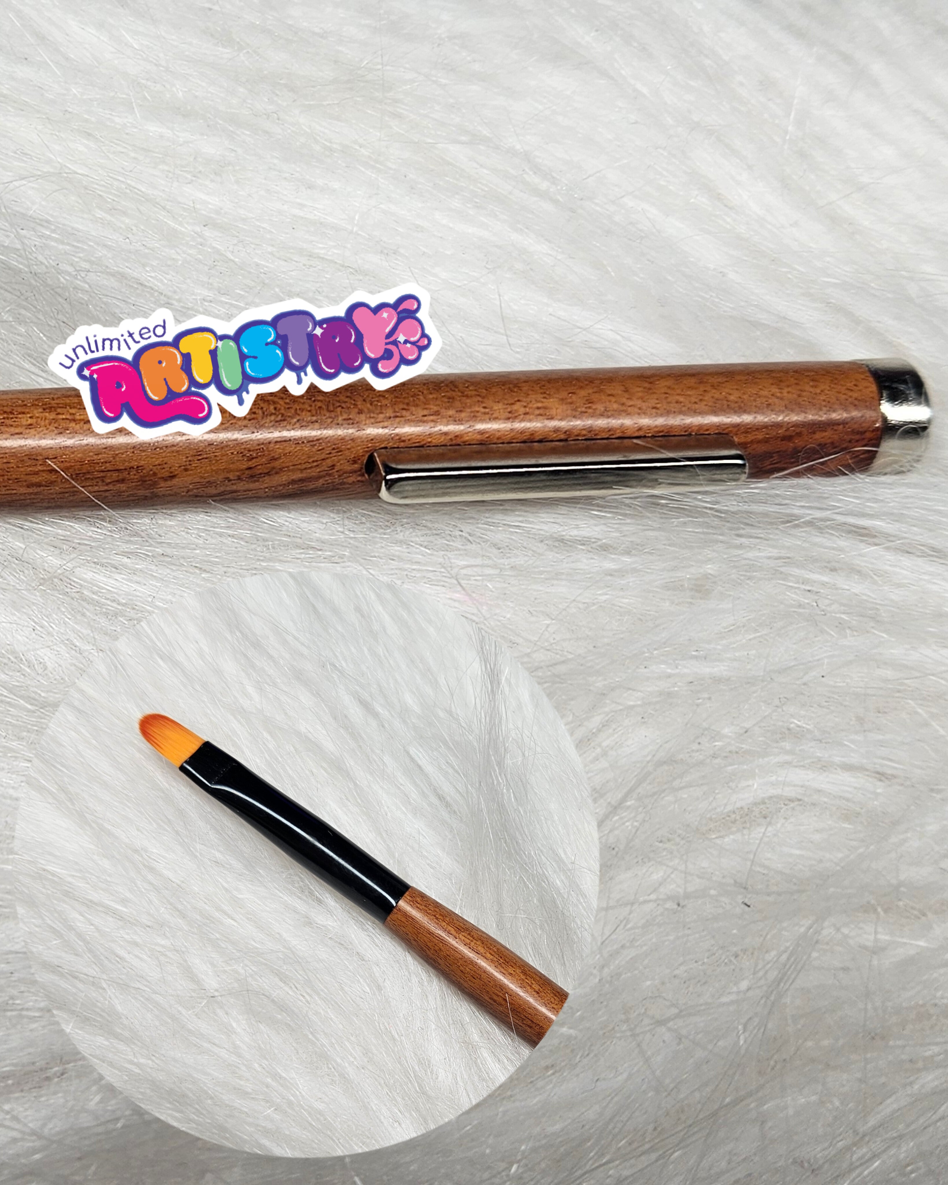 3-in-1 Magnetic Brush